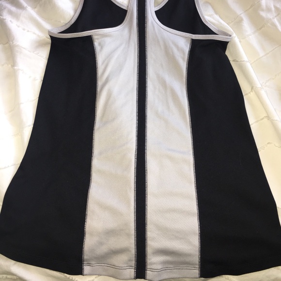 Reebok workout tank *S* - Picture 2 of 3